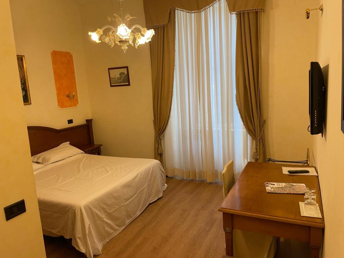 Le Petit Real 2* Roma